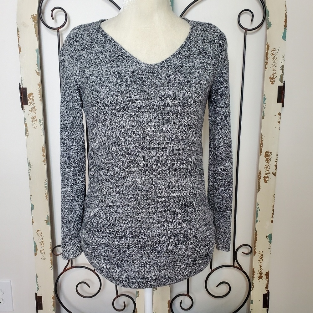 Banana Republic zippered sides sweater XS